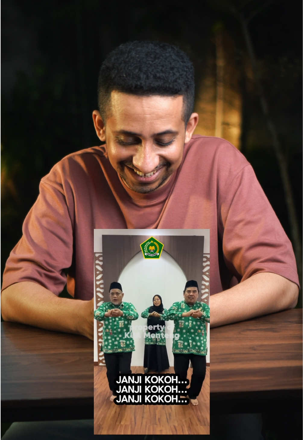 Malam Minggu mending hafalin “Tepuk Sakinah”. Mungkin jodohmu tak kunjung datang krn kamu belum hafal. 