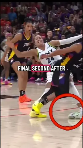 Minnesota Lynx Napheesa Collier left the game in tears after suffering an ankle injury  @Napheesa Collier #napheesacollier #WNBA #minnesotalynx #fypシ #explorepage✨️ 