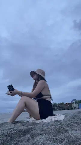 Lagi kong dala tong minifan nato kase mainit sa pinas hehe kaya checkout na kayo guys 🥰