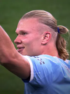 Haaland header…🔥😍 ||Clips in bio👇|| #fyp #haaland #mancity #blowthisupforme #viral 
