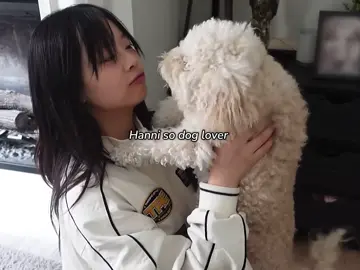 She’s such a dog lover, and the dogs love her too 🐶💖 #Hanni #Hannipham #newjeans #njz #fypシ゚ 