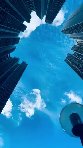 secerah sore tadi, ketika memandang langit yang begitu mempesona... di bumi ini Hongkong semoga rezeki ku mengalir deras gapai masa depan cerah. aamiin #hongkong  #2025 