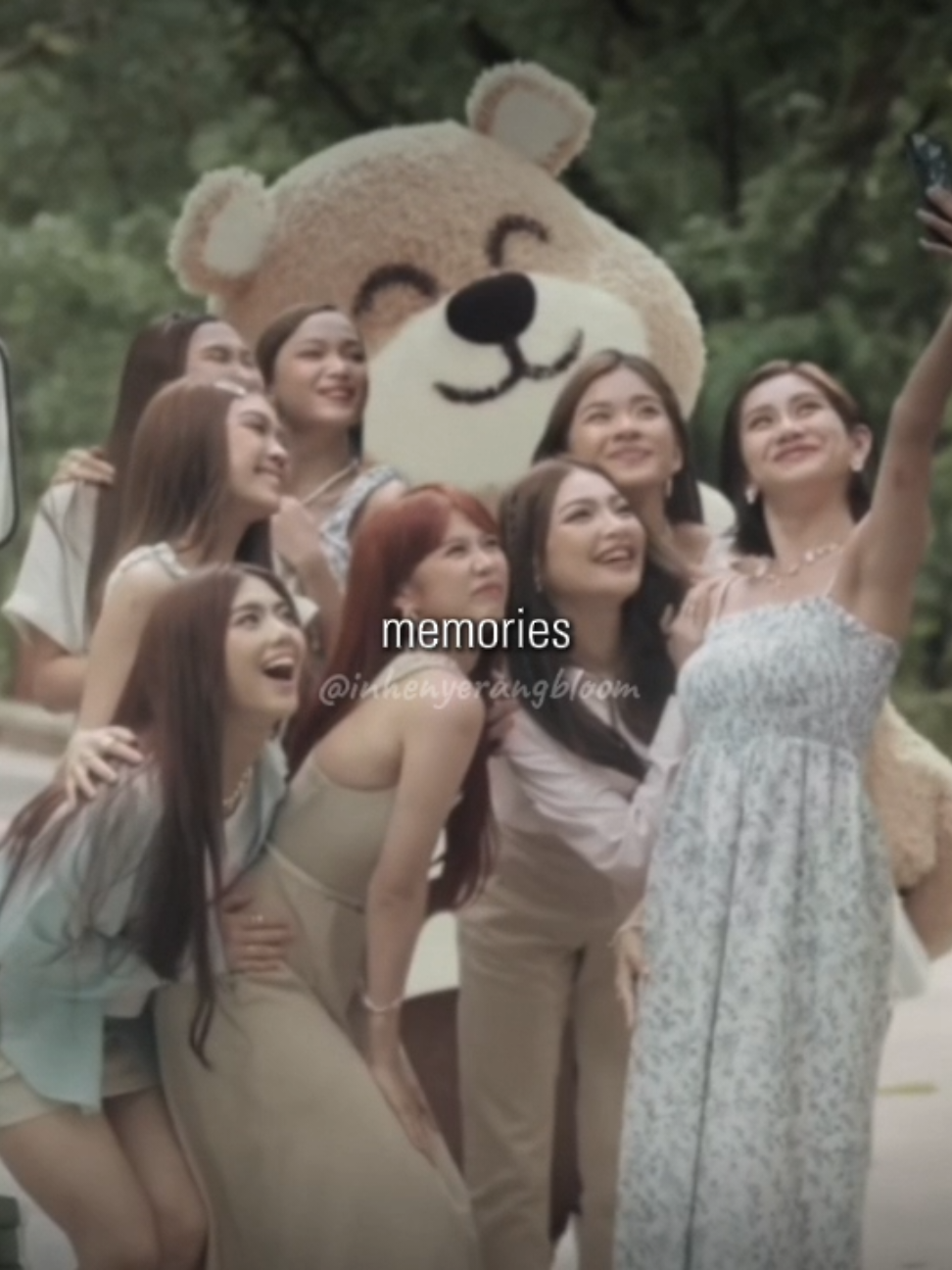 Years from now, this will be me telling everyone about @BINI PH @JHOANNA @Bini Aiah Arceta @C O L E T :):) @loiverever౨ৎ @G W E N @STACEY @MIKHA LIM. @Sheena Catacutan  #BINI #biniph #foryoupage #fyp 