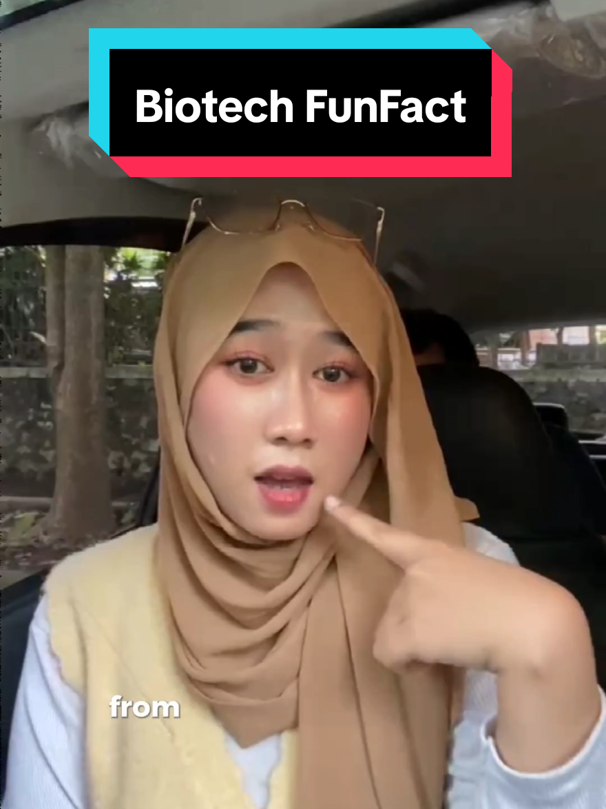 kalau aku bisa jaga sampel di lab dengan hati-hati, masa kulit nggak? Glow & Lovely UV Duo Sunscreen SPF 50 PA++++ = proteksi maksimal + bonus kulit glowing! 🌸 Wajib bawa ke mana-mana ✨ @glowandlovely_id  #skincare #rekomendasisunscreen #UVDuoSunscreen #GlowAndLovely”