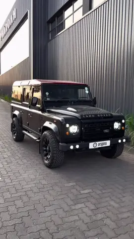 Heritage meets modern muscle — this custom 2015 Land Rover Defender has landed at Pharoah Auto. R1,199,000 Bold, reimagined, and built to stand out, it’s the perfect blend of classic 4x4 DNA and head-turning upgrades. 📞: 011 444 9460 DM us or visit Pharoah Auto today! #CustomDefender #LandRoverLegend #OffRoadIcon #PharoahAuto #PharoahGroup  