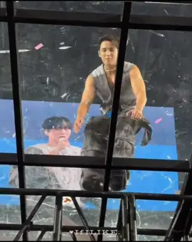 Di intip Mingyu 🤣🤣 #mingyu #seventeen #svt #hongkong #carat 