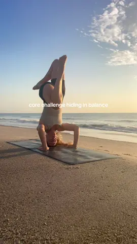 this looks calm… but your core will know 👀🔥 who’s trying this balance challenge?  on my @Liforme mat ✨ code CHARLOTTESWEB for a discount 💫 #CoreChallenge #BalanceChallenge #YogaForStrength #AbsWorkout #FitTok