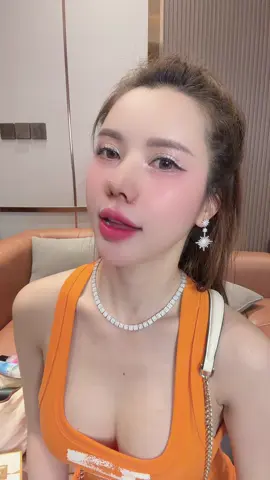 Hợp k cả nhà
