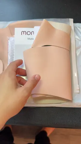 MOMCOZY belly band is a DREAM!! Check it out! #momcozy #bellyband #pregnant #pregnancy #pregnantlife @Momcozy Official 