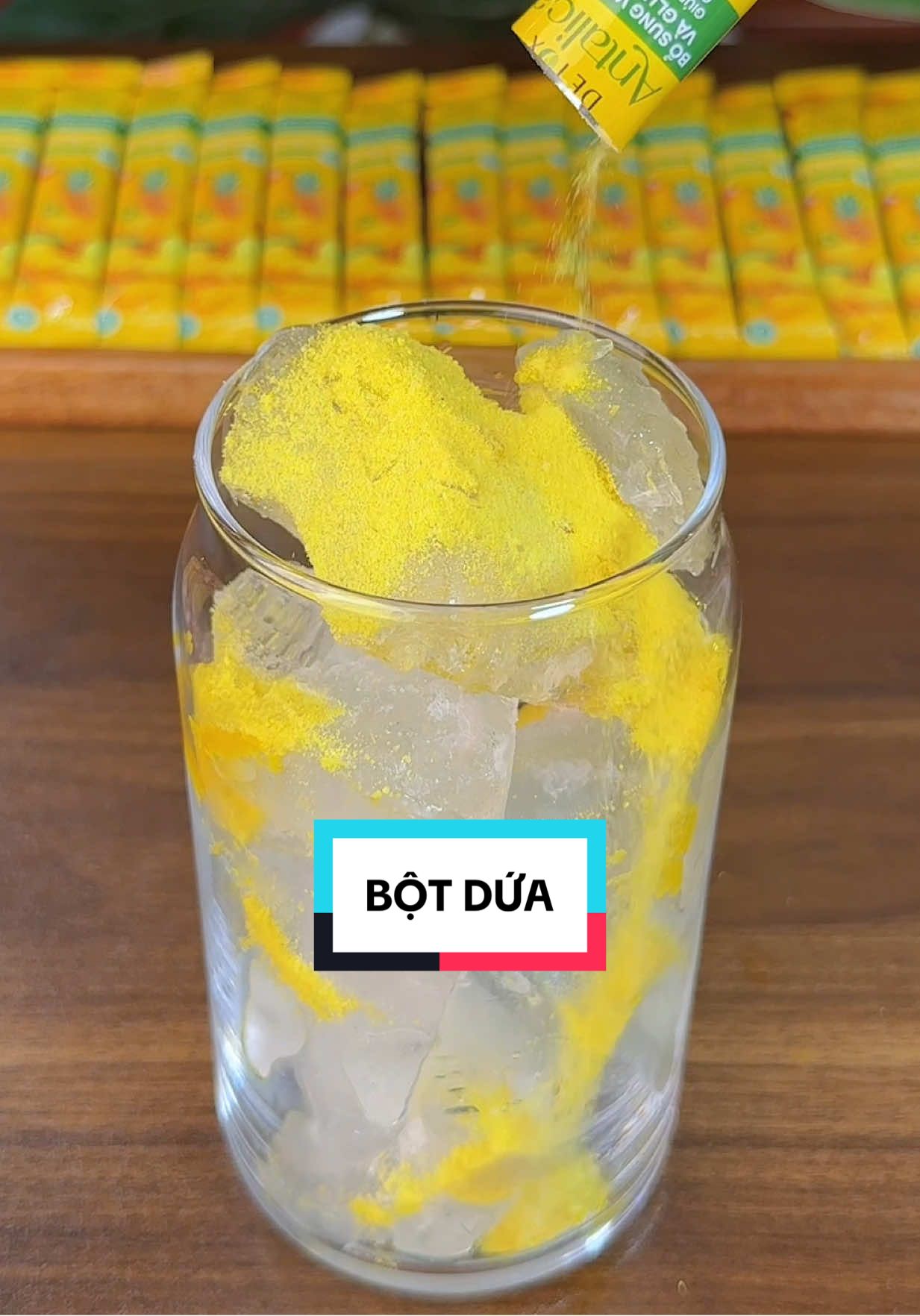 Vừa thơm ngon dễ uống vừa thơm cô bé#review #food #ốcnè #thơm #bộtdứa 