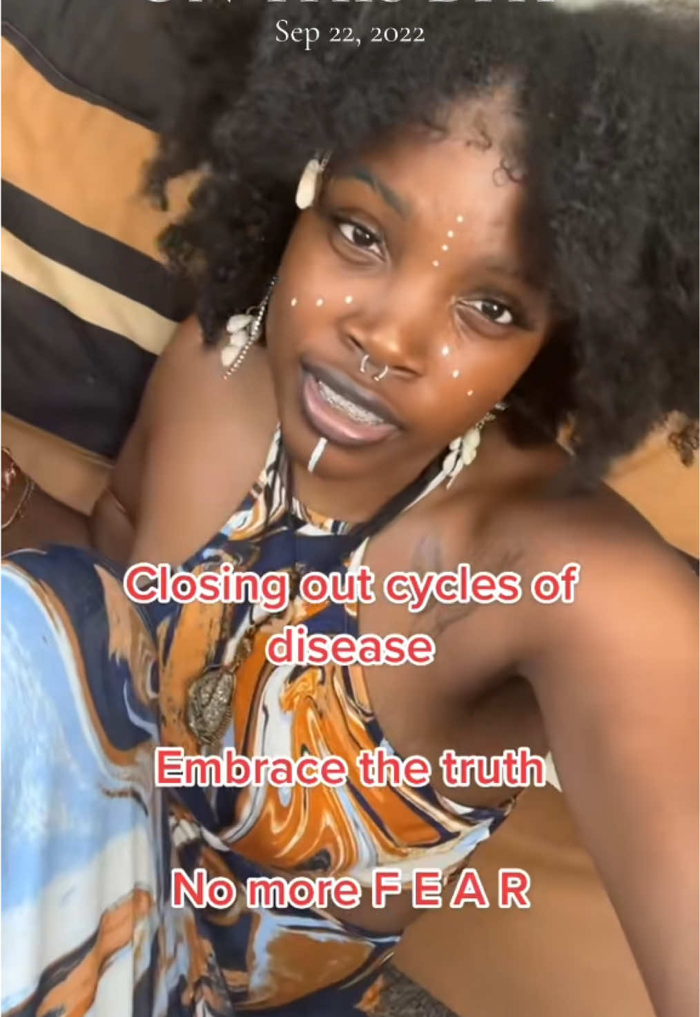 #onthisday let go of the fear or learn to embrace it  Don’t allow it to paralyze you  Be open and receptive to the new that is flowing into ya lifeeeeeee  EYE LOVE YOU💚💚💚 The God-Is Of Love🍯💚🌻