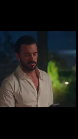 شفتها وعقلي رأسًا طار ❤️‍🔥 #handeerçel #hande_bariş #aşkıhatırla 