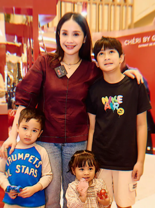 si cimit nyempil   . #lily #ranaima #rayyanza #rafathar #nagitaslavina 