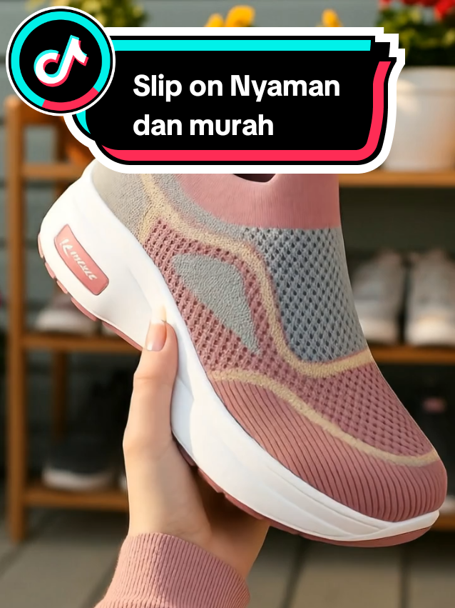 “Slip on kece, nyaman & murah! 👟🔥 siapa cepat dia dapat!” #SepatuViral #OOTDSimple #SneakersMurah #StyleCewek #ShoesLovers 