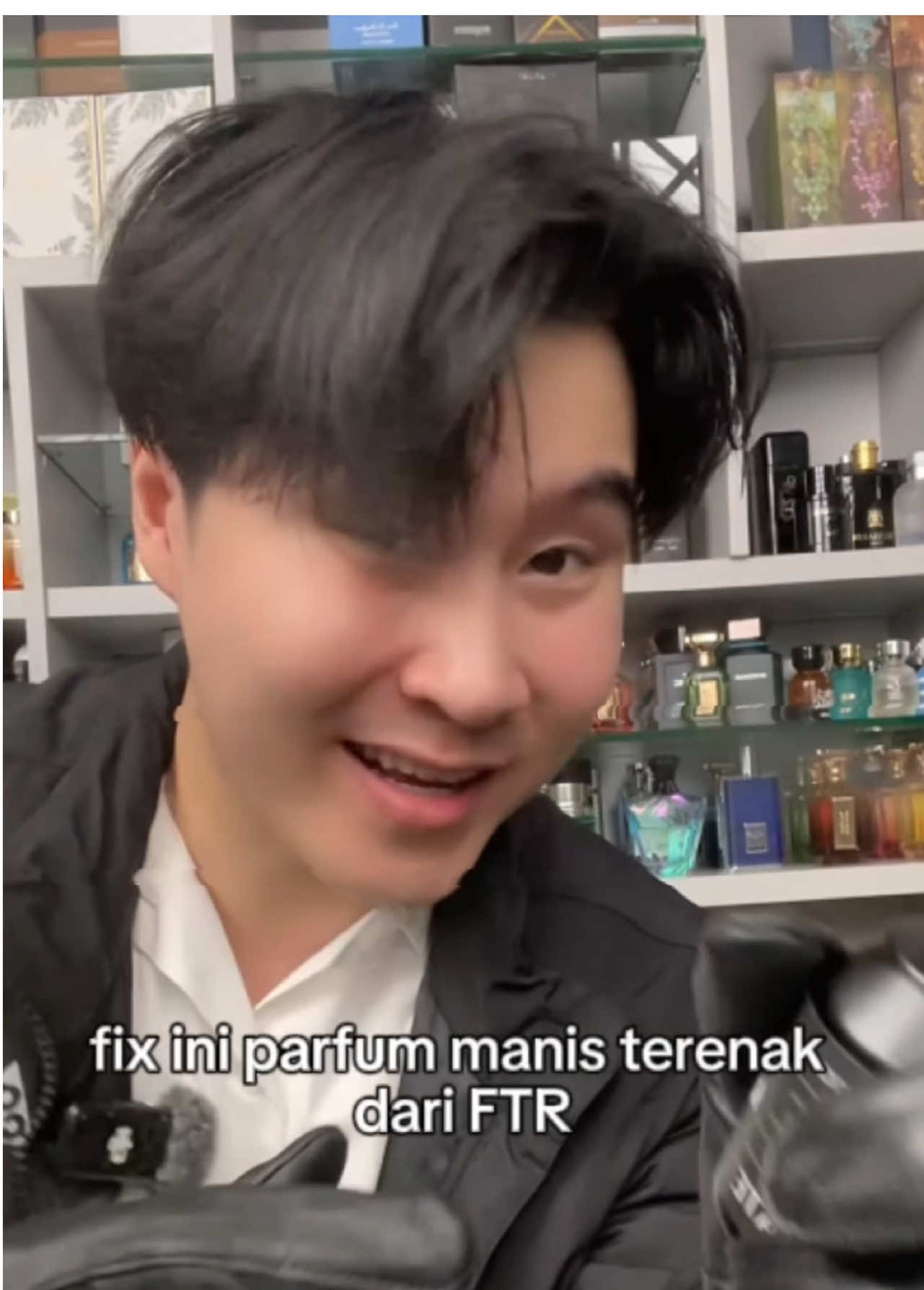 Parfum manus terenak FTR kah ini? FTR For Date bisa jadi rekomendasi parfum manis yang cocoo untuk cari compliment dari temanmu! Dupe dari PDM Althair emang gapernah salah! #parfumpremium #parfumtahanlama #parfummalam #pdmalthair #parfumpria