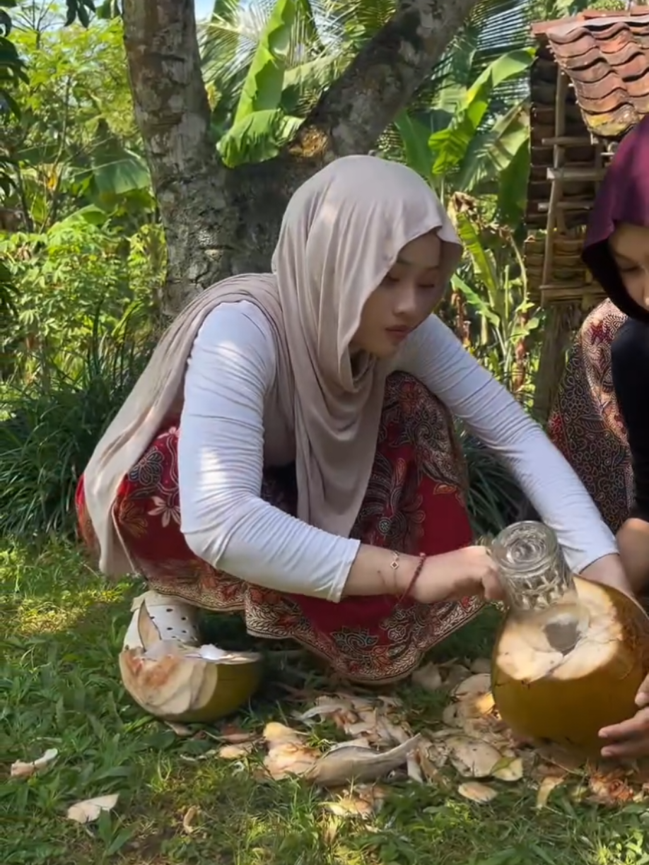 minum degan buat apa coba? #cewekcantik #fyp #viral #jtkgroup #jandamuda 