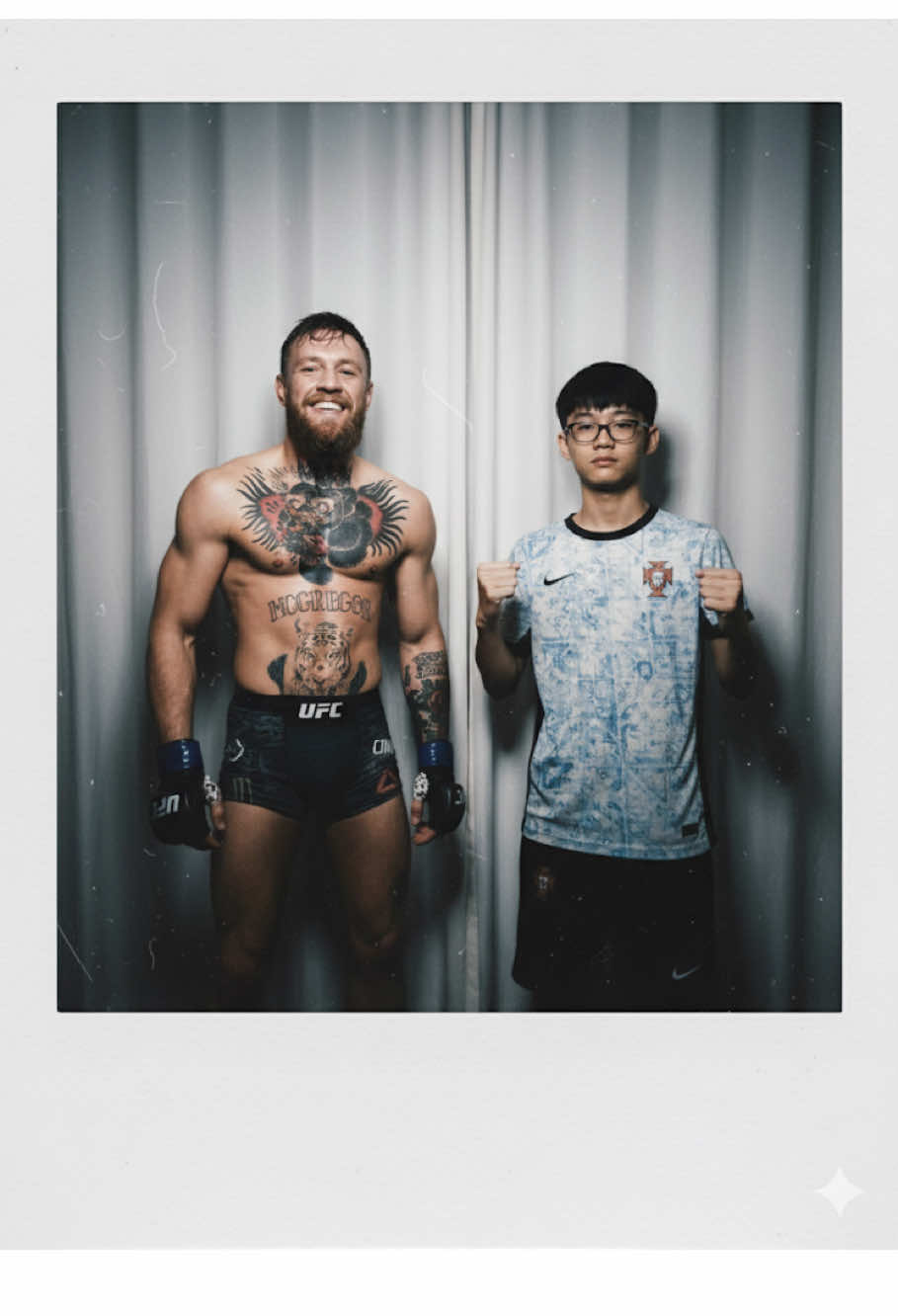 Không giống lắm được cái conor cười tươi🤣 #conormcgregor #UFC #conorvschandler 
