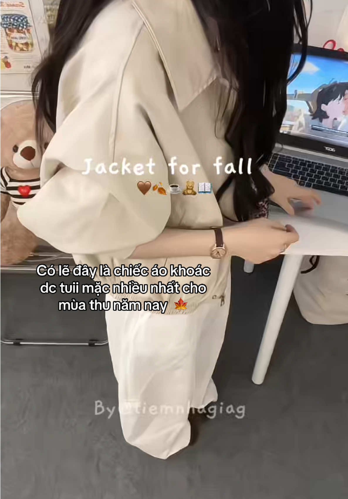 Tr ui cái form với cái màu áo kìa, nó xinhhh mà nó vibe mùa thuuu í🧸🍂 #aokhoac #tiemnhagiag #autumnoutfits #mihohouse #outfitmuathu 
