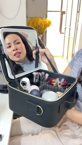 Chưa mua thì thấy tiếc tiền mua rồi chi có ưng liền mà thôi #tuixach #tuidungmypham #tuidungdotrangdiem #nguyenhapt #xuhuong 