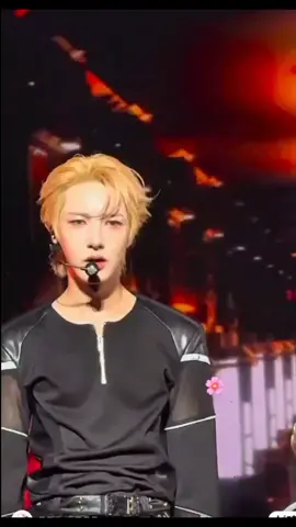 WTF 🥵🔥 #renjun #tds4injakarta #nctdream #huangrenjun 