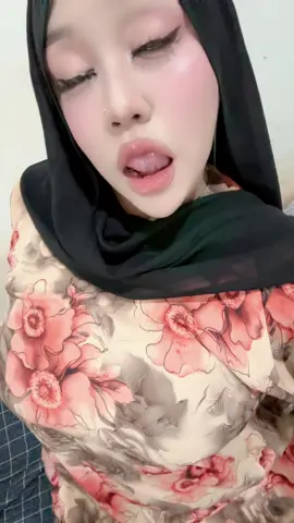 🫰🏻