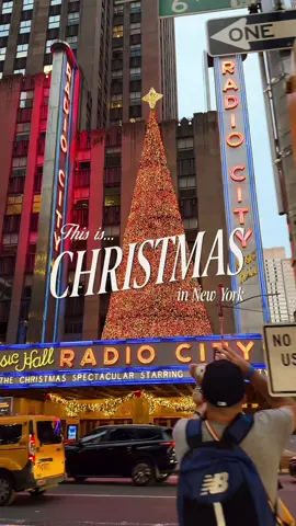pov: it’s christmas in new york city!! 🎅🏻☃️🏙️🎄❄️✨ shot on iphone 4k at 30fps ethan barber, life in manhattan upper east side, midtown, rockefeller center #ethanbarberco #christmasinnewyork #newyorkcity #christmas #nyc               