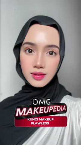 Tips makeup supaya lebih flawless, kamu bisa pakai setting spray ini as a primer! Jangan lupa lock makeupnya juga😍 Jangan lupa disave tipsnya ya! #OMGbeauty #makeuphacks #complexionhacks 