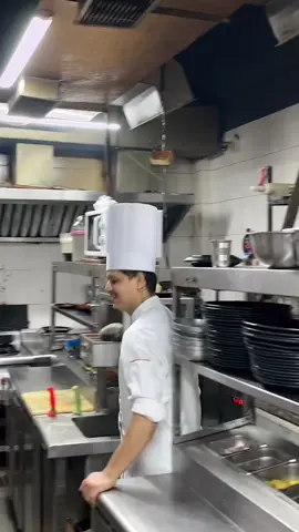 #creatorsearchinsights#chef#dance#viral#foryoupage