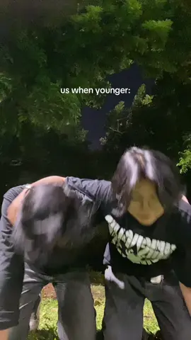 ON MY KNEES 🧎🏻🧎🏻 #fyp #xyzabc #xyzbca #younger 