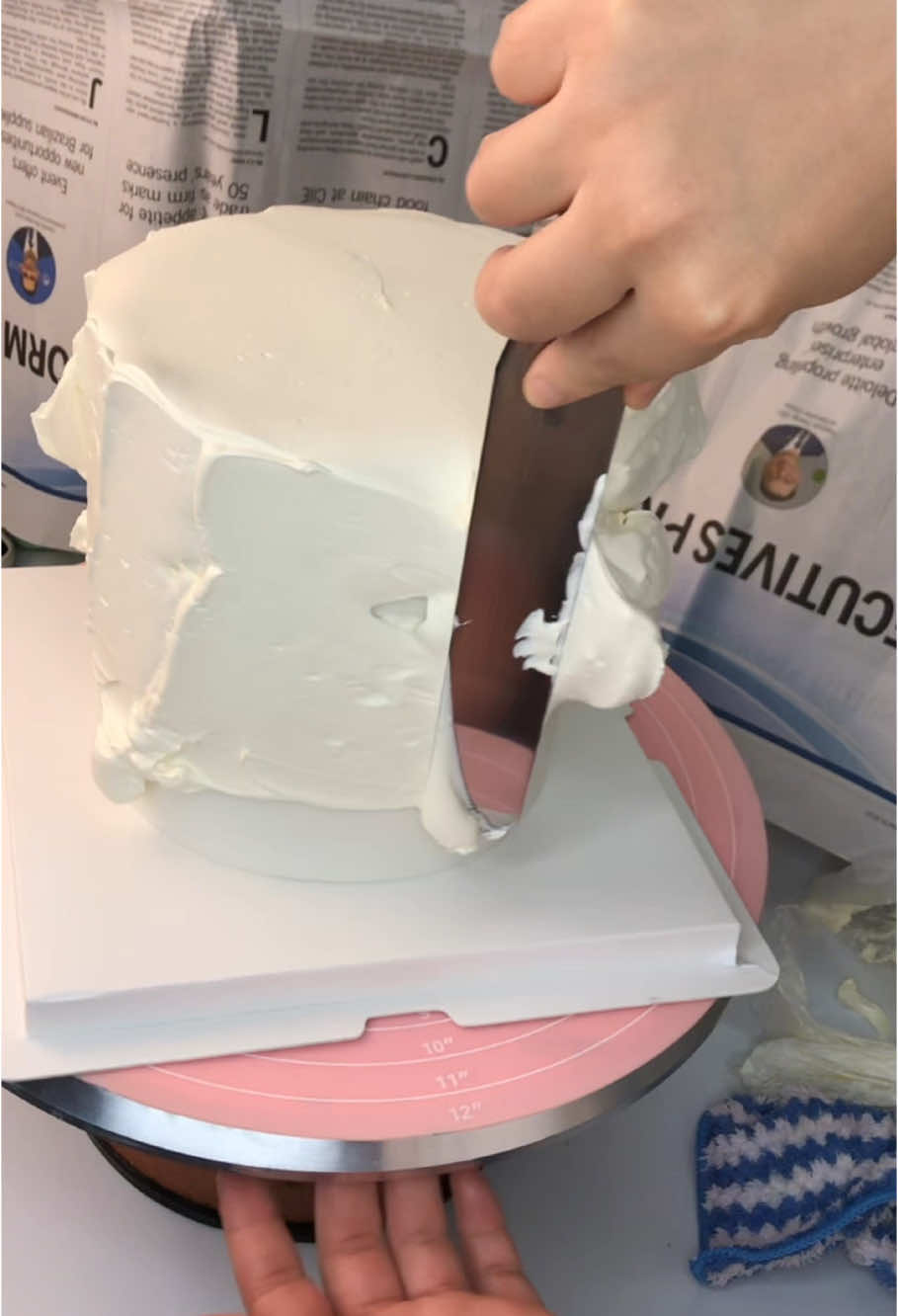 #Capcut very nice and beautiful beautiful cake #fyp #cake #caketiktok #cakevideo #beautifulcake #cakepiping #diycake #caketutorial 