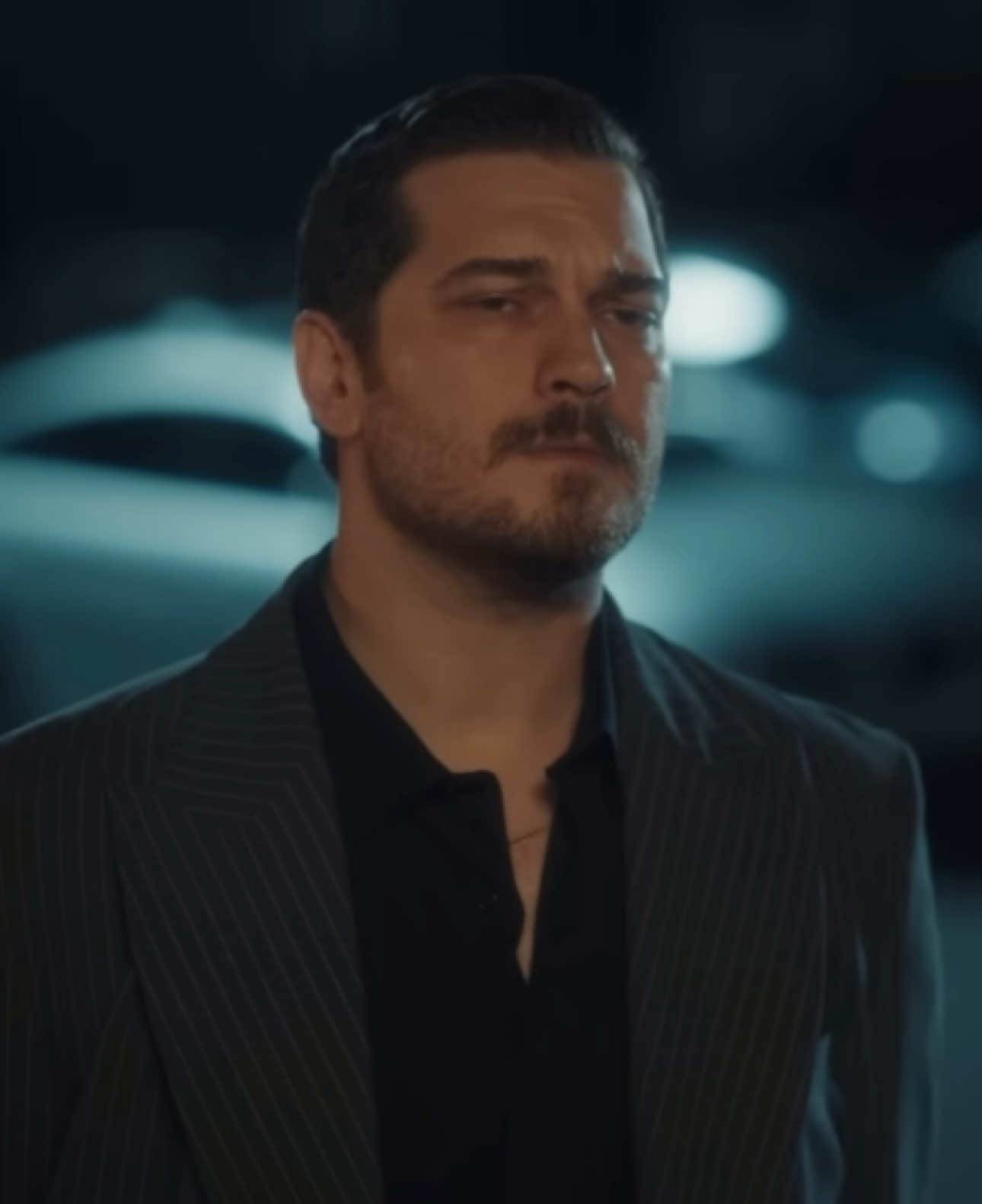 Eşref yamanı gördü be… #eşrefrüya #çağatayulusoy #yamankoper #medcezir #keşfetteyizzz 