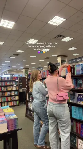 My girl needed a new thriller book 🫶🏻 love you @Caitlin 💜🦋💛 #newbook #bookbesties #bookgirlies #thrillerbooks #bookshopping @Barnes & Noble 