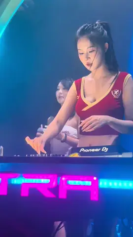 #xuhuong #nhachaymoingay #gaixinhtiktok #gaixinh 