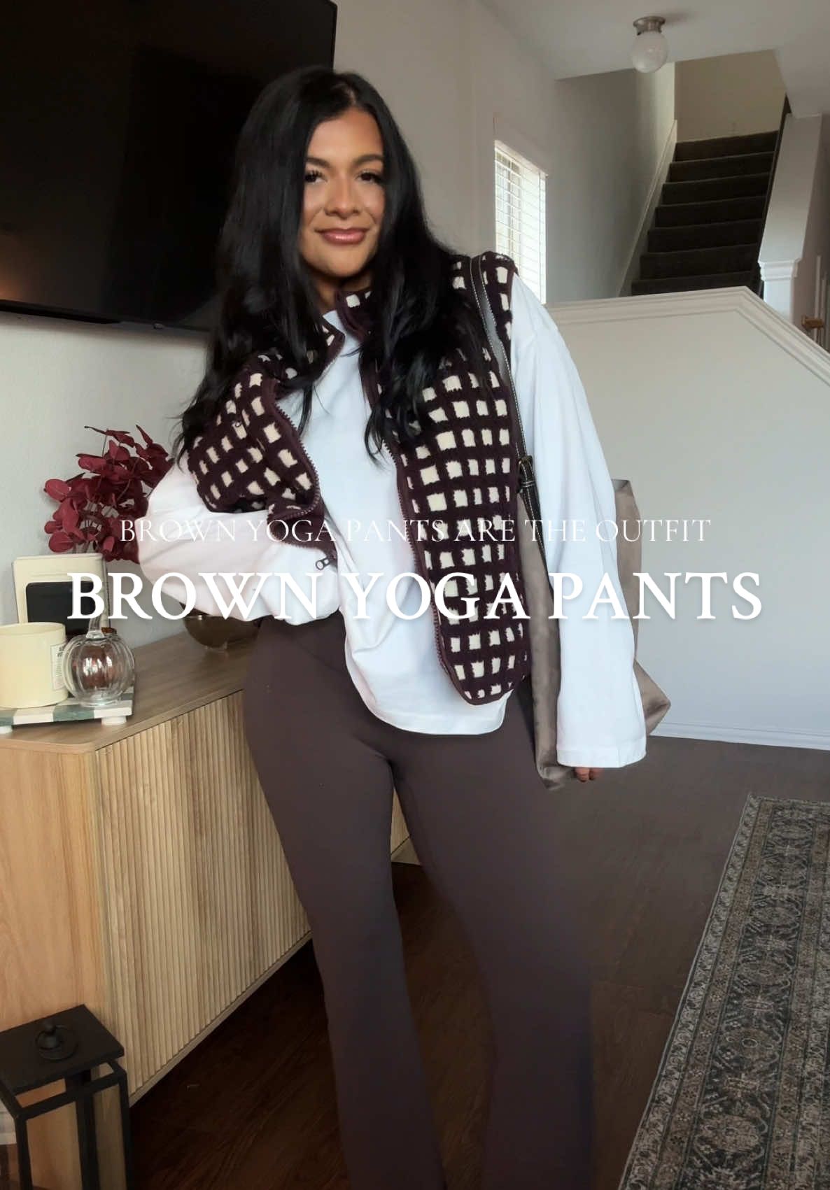 Okay but do yall call them yoga pants or flare leggings lol?? I LOVE this pair of chocolate brown pants! I can’t wait to wear athleisure outfits like this for cozy chilly Fall mornings!!! Fall Outfit Inspo. Brow Flare Leggings Outfits. Outfits for Fall. #outfit #falloutfits #outfitinspo #outfitideas #fallfashion 