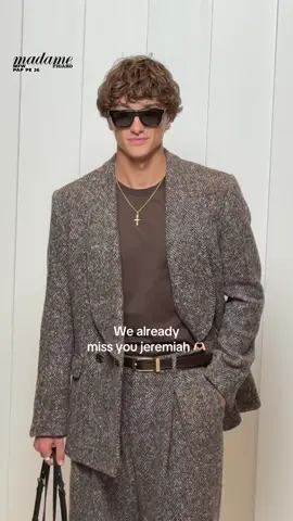 #gavincasalegno at @Dolce & Gabbana show in Milano 💕💕💕 #thesummeriturnedpretty #jeremiahfisher #OnRegardeQuoi 