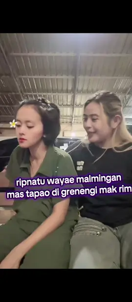 wayahe ripnatu malmingan, mas tapao di grenengi mak rim wes ccok dwe anak😂@TAPAO SNACK SHOP #videoseru #viralvideo #videongakakkocak #fyp #hiburansemaata 
