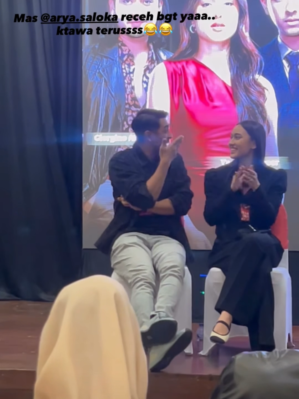 Dan ketawanya nular bgd 