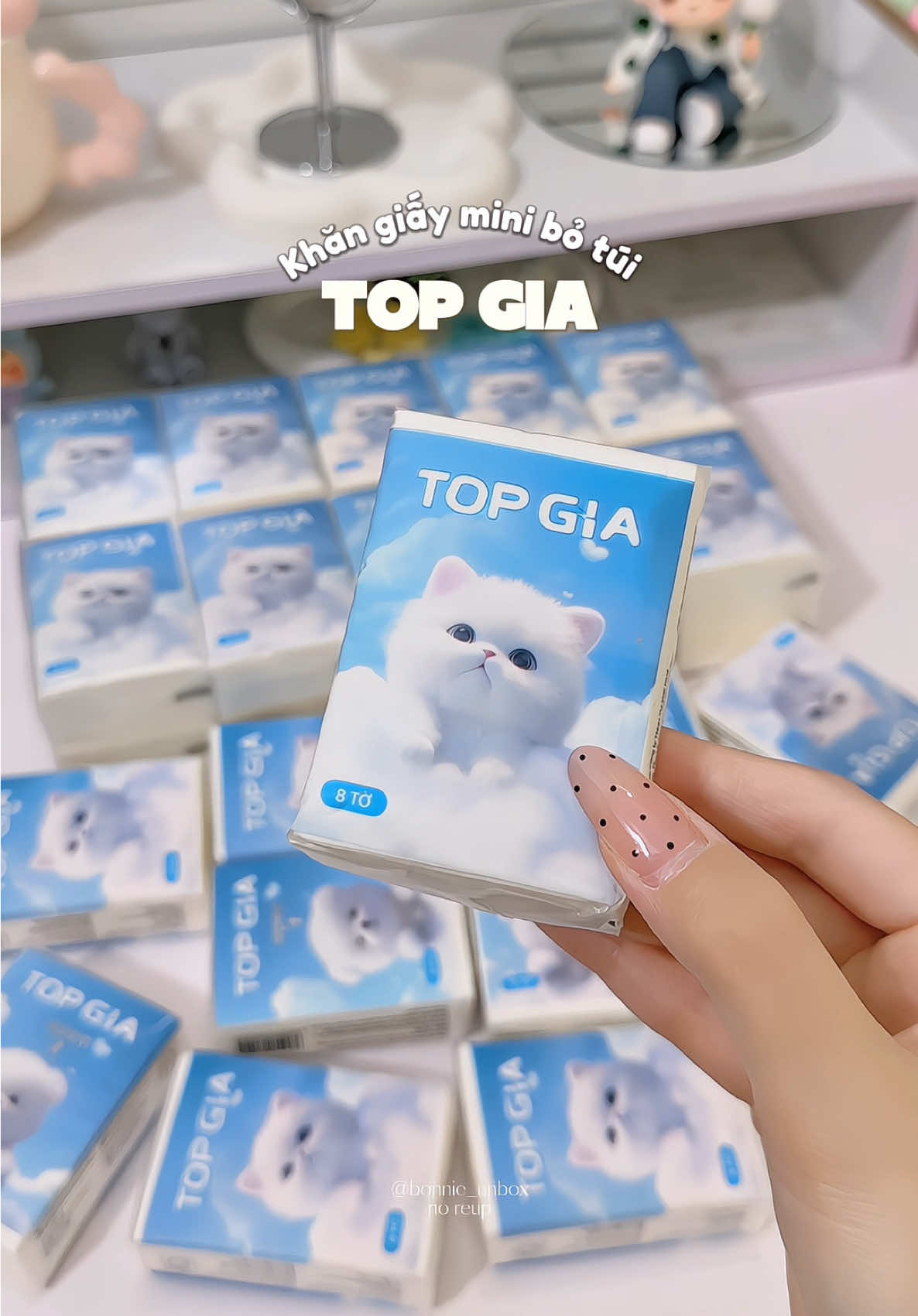 Khăn giấy mini bỏ túi nhỏ gọn tiện lợi nè #khangiaytopgia #khangiaybotui #khangiaymini #khangiay #xuhuong 