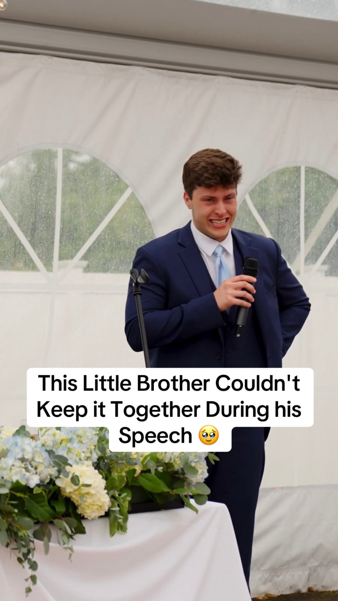 Maddy's (@maddyboleary) brother could not keep it together during his speech, everyone was losing it with him! 