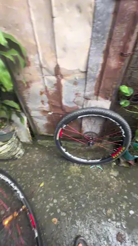 The best budget meal rim set ??? 8 h nlngggg 🤫🫂 #sagmit#brooklyn#wheelset #mtb#fyp 