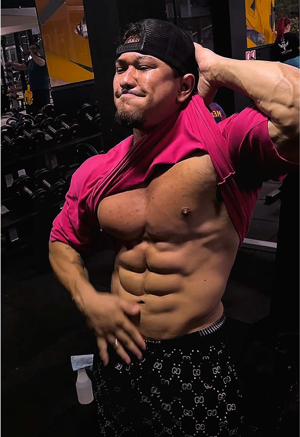 SECANDO A BARRIGA 🙅‍♂️😆 #treino #academia #musculação #viraltiktok 