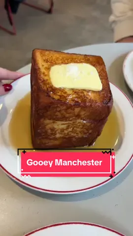 If you’re looking for an amazing breakfast / brunch you need to try out @Gooey  #gooeybakery #gooeymanchester #brunch #comewithus #FoodTok 