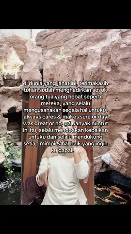 maaf mama papaa aku masih suka ngelawan sama kalian, hidup lebih lama ya maa, paa temani setiap proses anak perempuan pertamamu ini 🫂🤍