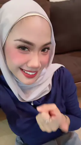 ya udah gpp kamu sama yang lain aja