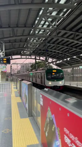 আর ফেরা না হোক …!🚊🖤
