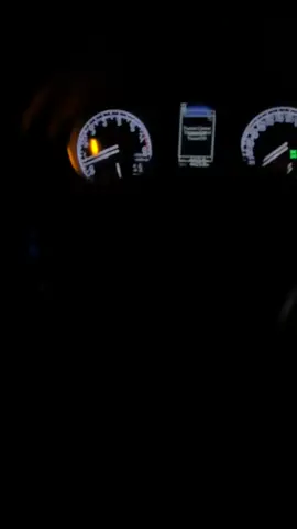 القيم بيني انا و المازدا الكامري ال ٢٥ ما ادري وش يبي 😂😂. #حايلندا #كامري2024 #مشاءالله_تبارك_الله_اذكروالله #كومنت #اكسبلور_تيك_توك 