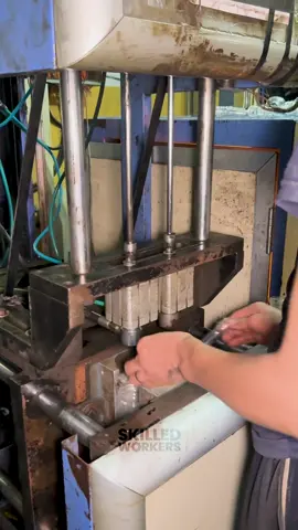 How 30 ML Plastic Water Bottle is Made!