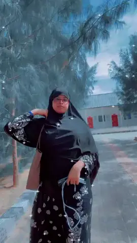 🖤👸🏽