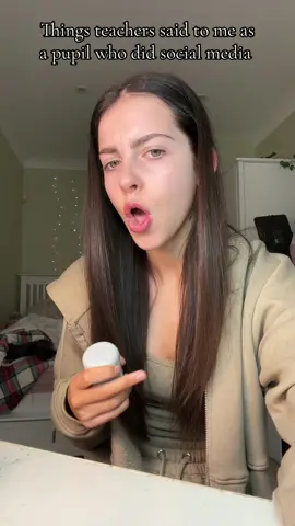 Follow my backup-@Chloefarquharx Weird things teachers said to me as a pupil who did social media at school!x🤪#GRWM #socialmedia #teachers #brittishhighschool #weirdthingsteacherssaidtome 
