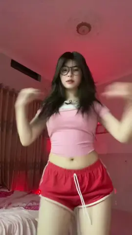 😼#fyp #dance #trending 